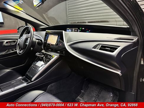 Used 2019 Toyota Mirai FWD image 10