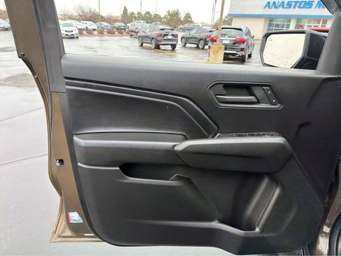Used 2023 Chevrolet Colorado Trail Boss w/ Technology Package AWD/4WD image 16