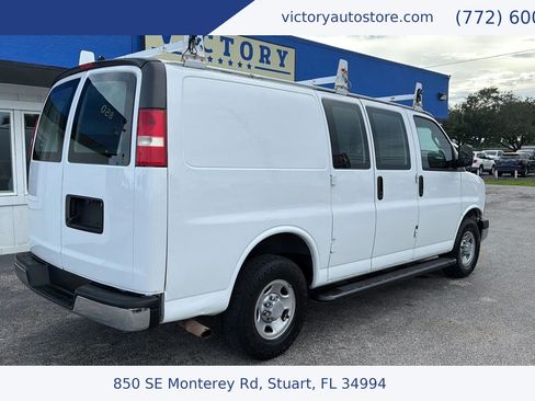 Used 2020 Chevrolet Express 2500 w/ Driver Convenience Package RWD image 4