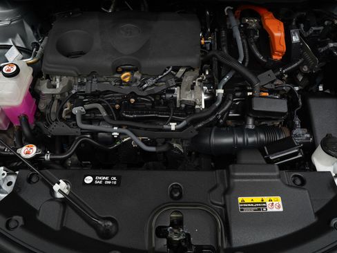 Used 2021 Toyota Sienna XLE image 33