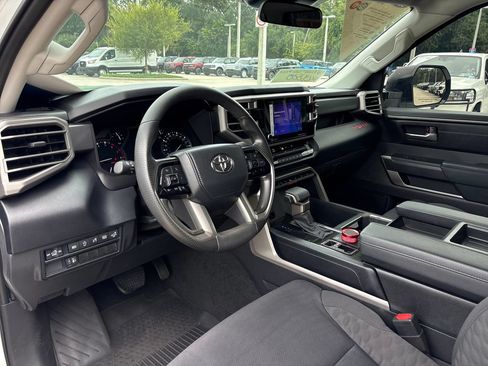 Used 2024 Toyota Tundra SR5 w/ SR5 Convenience Package AWD/4WD image 6