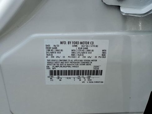 Certified 2023 Lincoln Nautilus AWD w/ Premium Package image 31
