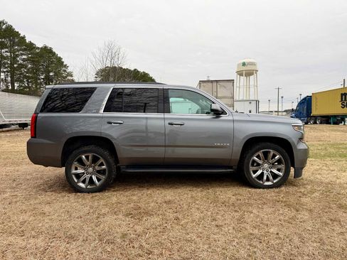 Used 2019 Chevrolet Tahoe LT image 9