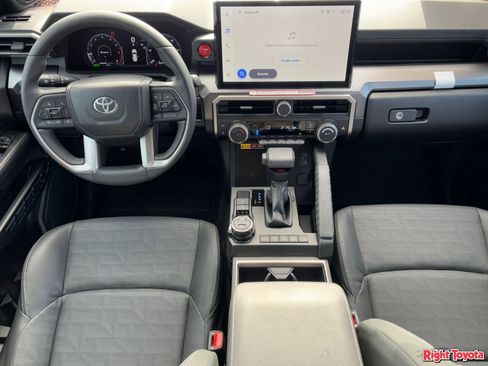 Certified 2026 Toyota 4Runner TRD Off-Road Premium image 14