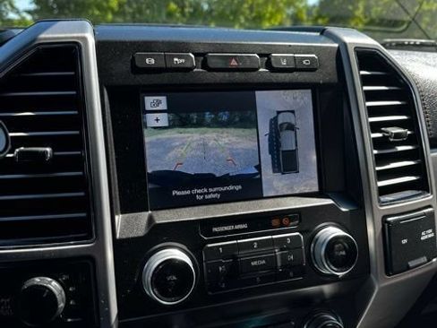Used 2019 Ford F350 Platinum w/ Platinum Ultimate Package AWD/4WD image 37