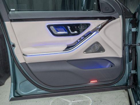 New 2026 Mercedes-Benz S 500 4MATIC image 10