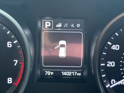 Used 2018 Hyundai Santa Fe Sport FWD image 15