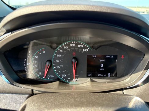 Used 2020 Chevrolet Trax LT w/ LT Convenience Package image 15