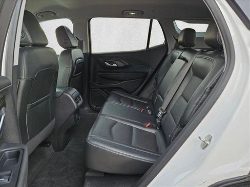 Used 2023 GMC Terrain SLT FWD image 18