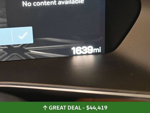 Used 2025 GMC Canyon AT4 w/ Nightfall Edition AWD/4WD image 37