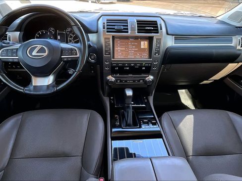 Used 2020 Lexus GX 460 Premium w/ Premium Package image 15