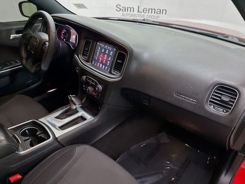 Used 2015 Dodge Charger R/T w/ Wheels & Tunes Group image 30