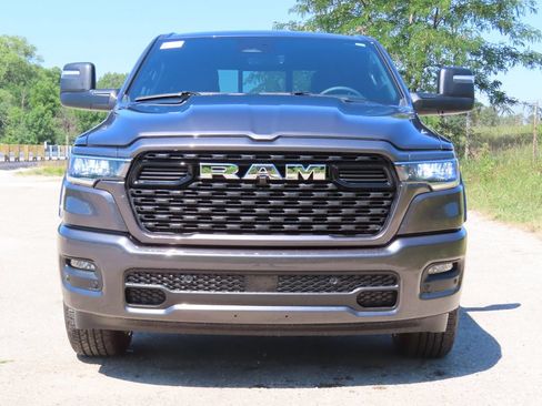 Certified 2025 RAM 1500 Big Horn AWD/4WD image 4