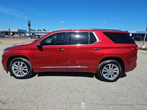 Used 2020 Chevrolet Traverse High Country w/ LPO, Floor Liner Package image 4