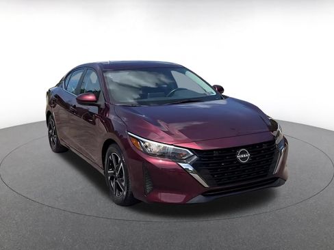 Used 2024 Nissan Sentra SV FWD image 3