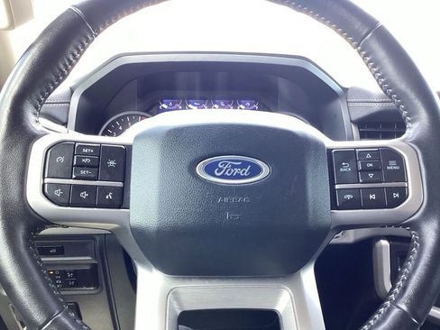 Used 2024 Ford Expedition Max XLT AWD/4WD image 10