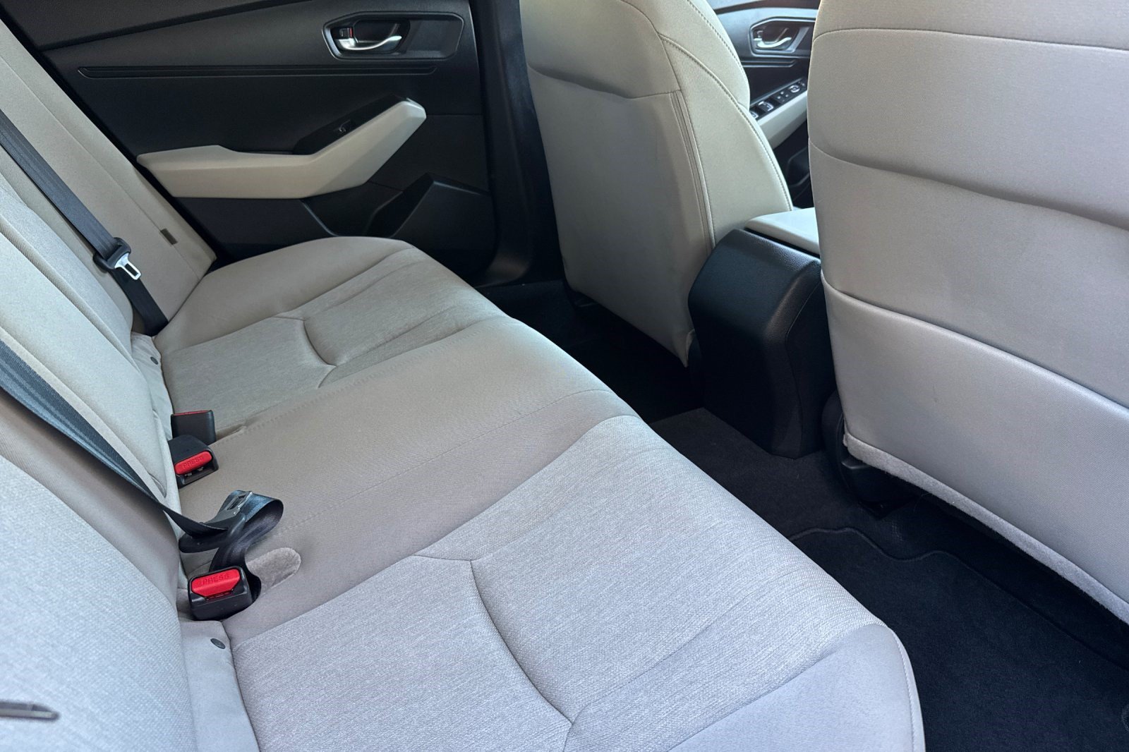 Used 2024 Honda Accord EX image 30