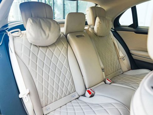 Used 2023 Mercedes-Benz S 580 4MATIC Sedan image 32