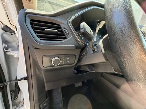 Used 2020 Ford Escape S image 12