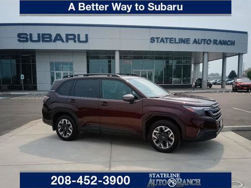 Certified 2026 Subaru Forester Premium AWD/4WD image 1