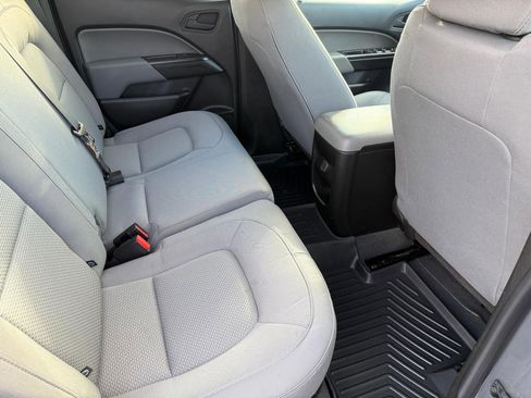 Used 2022 Chevrolet Colorado W/T image 19