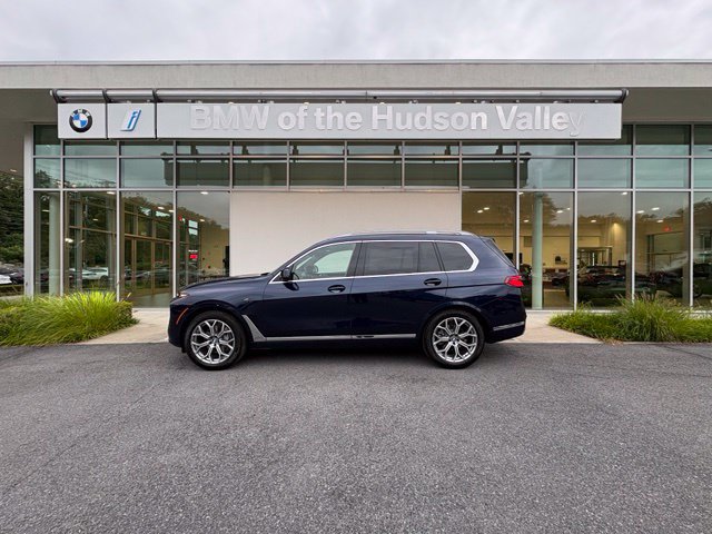 Used 2026 BMW X7 xDrive40i AWD/4WD image 1