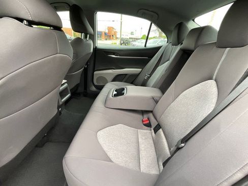 Used 2023 Toyota Camry LE FWD image 27