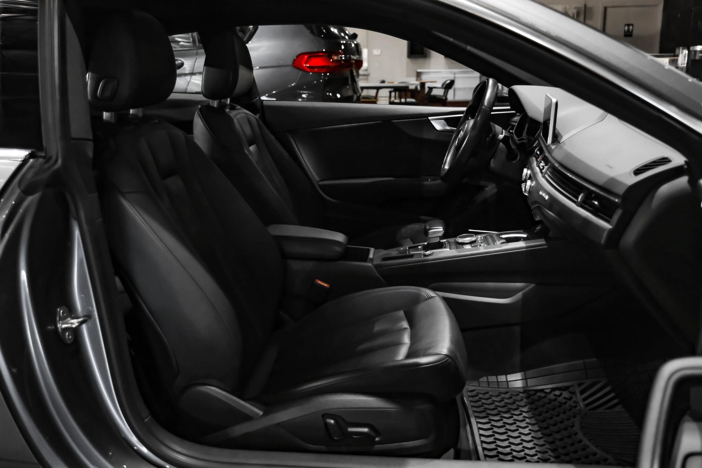 Used 2018 Audi A5 2.0T Premium Plus AWD/4WD image 30