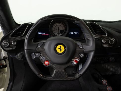 Used 2020 Ferrari 488 Pista Coupe RWD image 38