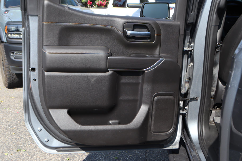 Used 2022 GMC Sierra 1500 AT4 w/ AT4 Premium Package AWD/4WD image 38