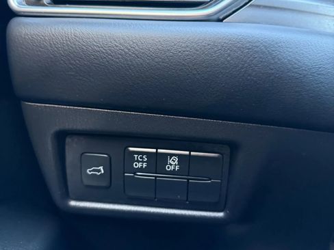 Used 2018 MAZDA CX-5 Touring w/ Preferred Equipment Package image 22