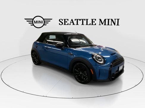 Used 2023 MINI Cooper S FWD image 2