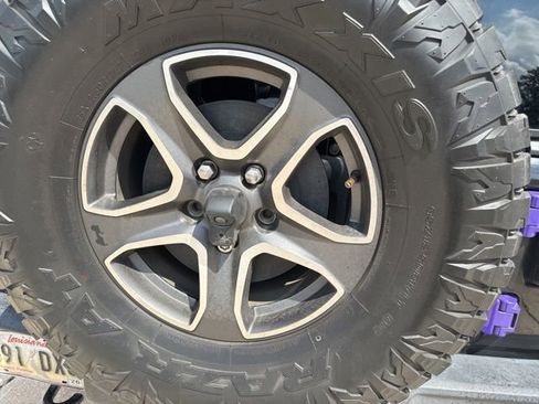 Used 2020 Jeep Wrangler Unlimited Sport S AWD/4WD image 23