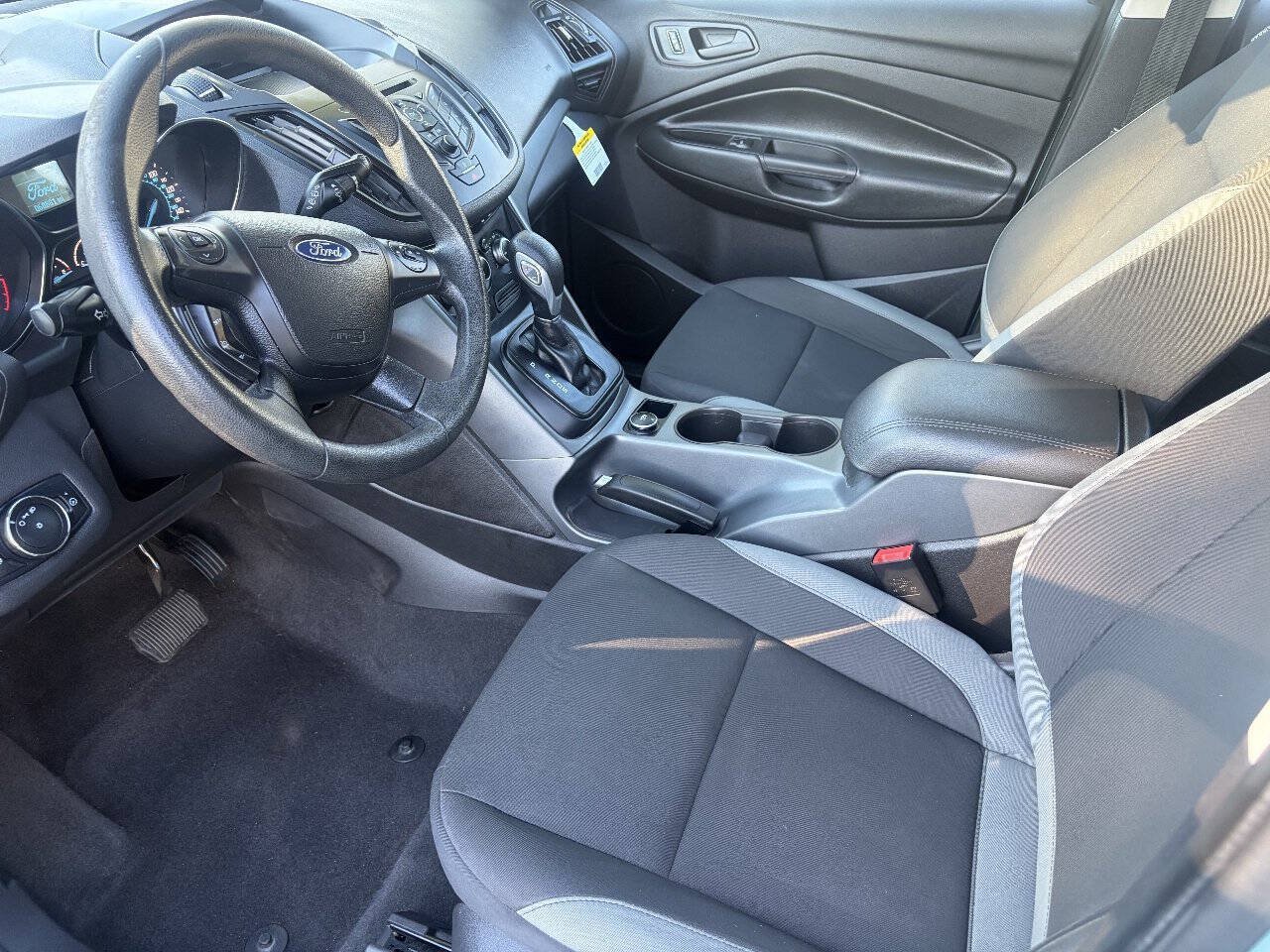 Used 2013 Ford Escape S FWD image 10