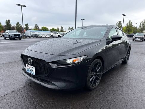 Used 2024 MAZDA MAZDA3 s FWD image 3