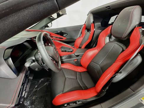 Used 2025 Chevrolet Corvette Z06 w/ Stealth Interior Trim Package RWD image 23