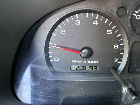 Used 2011 Ford Ranger XL image 24