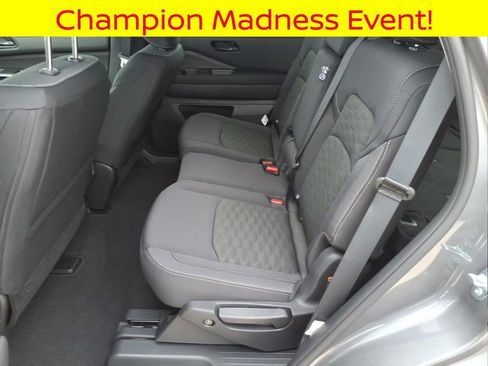 New 2026 Nissan Pathfinder SV image 12