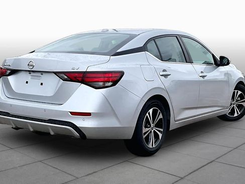 Used 2022 Nissan Sentra SV FWD image 13