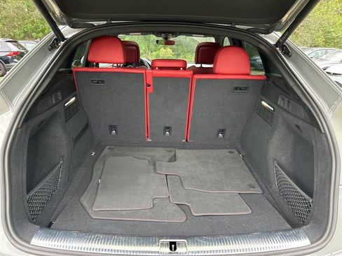 Used 2022 Audi SQ5 Premium Plus w/ Premium Plus Package image 54