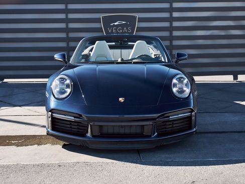 Used 2022 Porsche 911 Turbo S image 14