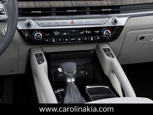 New 2025 Kia Telluride EX image 24