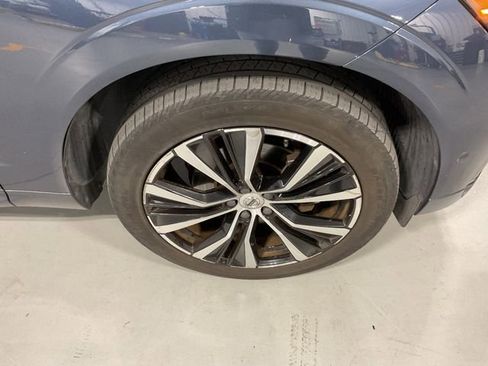 Used 2023 Volvo XC60 B5 Plus w/ Climate Package AWD/4WD image 16