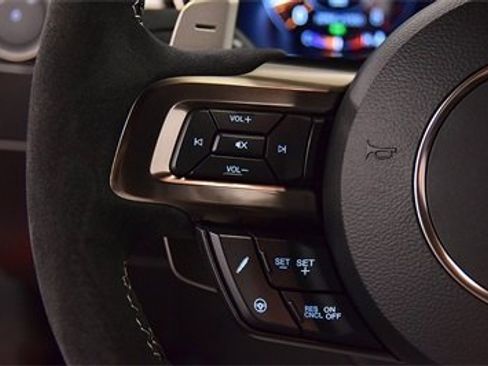 Used 2022 Ford Mustang Shelby GT500 w/ Handling Package image 17