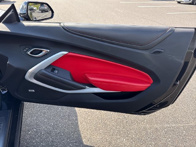Used 2021 Chevrolet Camaro SS RWD image 16