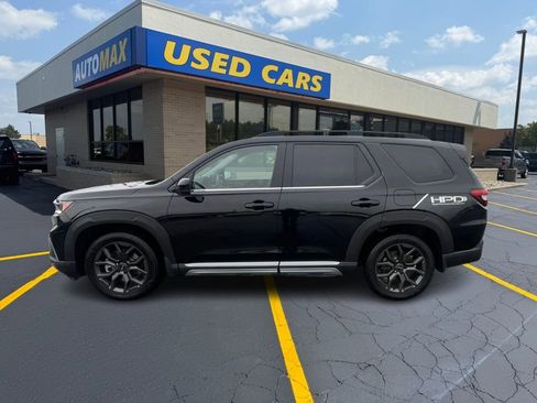 Certified 2023 Honda Pilot Touring image 8