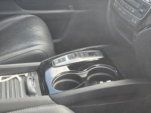 Used 2019 Honda Passport Touring image 14