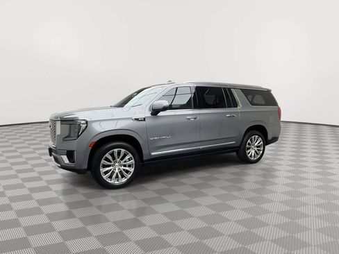Certified 2023 GMC Yukon XL Denali AWD/4WD image 42