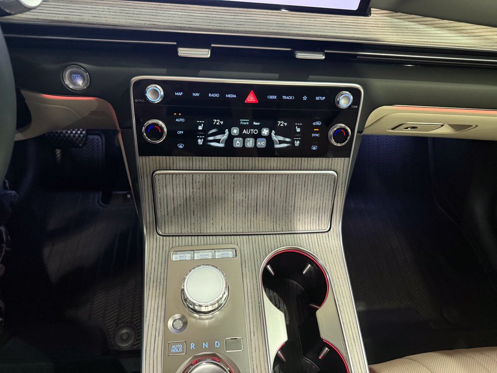 Used 2025 Genesis GV80 2.5T Advanced AWD/4WD image 20