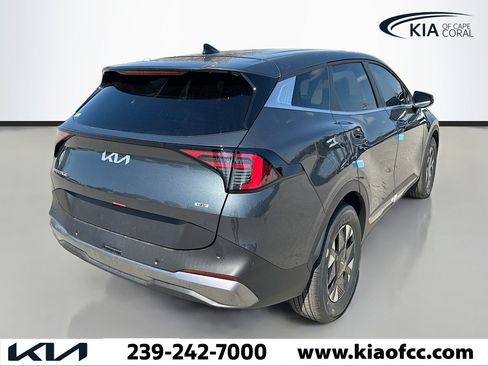 New 2026 Kia Sportage LX image 5